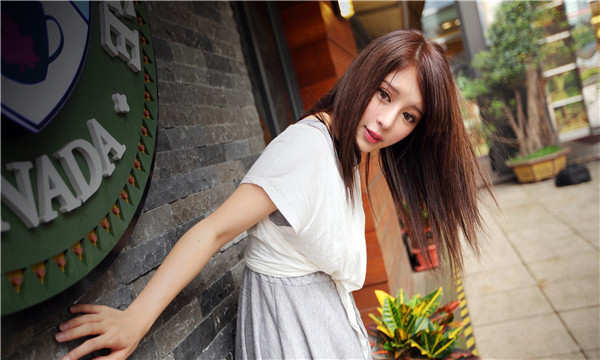镇安想找一个女性生孩子给报酬-｛找个女人生孩子多少钱｝